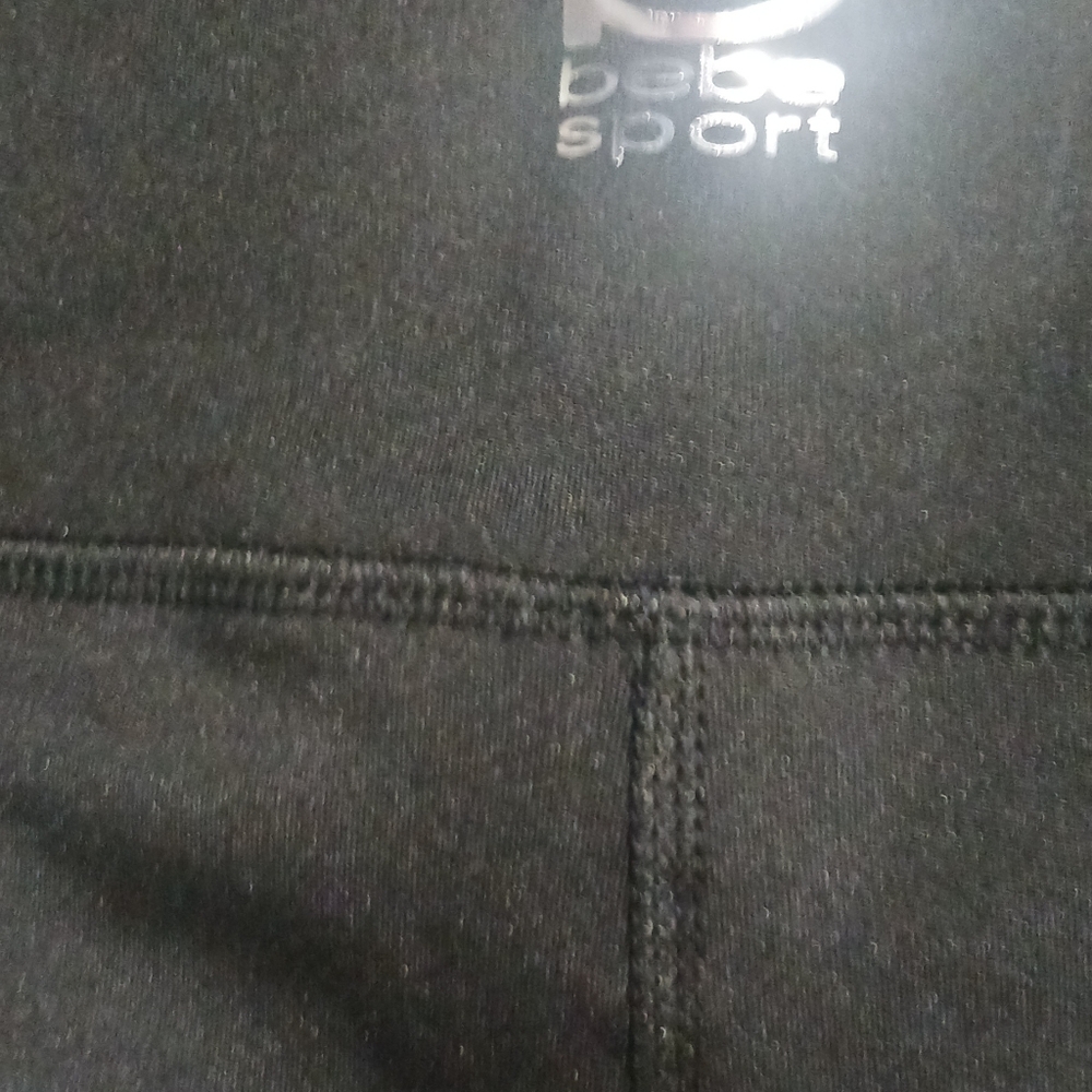 176. NWT BEBE SPORT CROP ACTIVE LEGGING - Picture 4 of 5